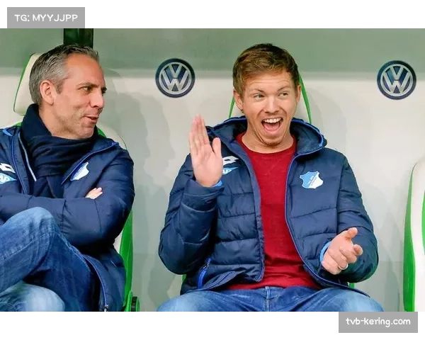 通讯：赛后新闻发布会，两位本土少帅的战术理念交锋